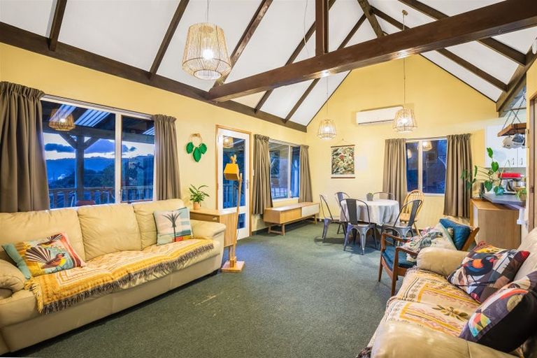 Photo of property in 38 Pencarrow Crescent, Wainuiomata, Lower Hutt, 5014