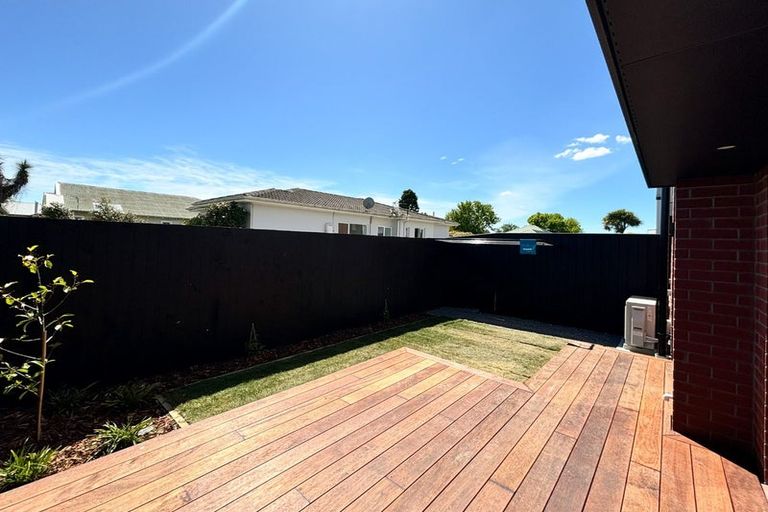 Photo of property in 2/218 Lyttelton Street, Spreydon, Christchurch, 8024