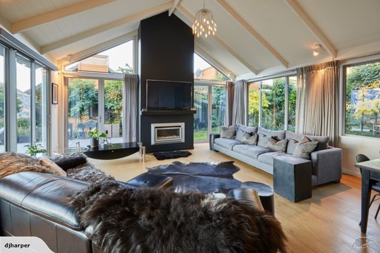 Photo of property in 5 Kintyre Court, Jacks Point, Queenstown, 9371
