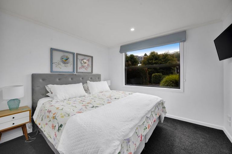 Photo of property in 91a Karina Road, Merrilands, New Plymouth, 4312