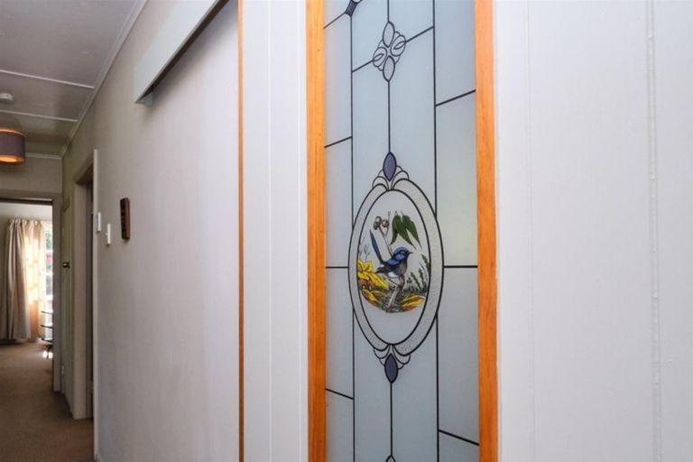 Photo of property in 9 Falstaff Street, Stratford, 4332