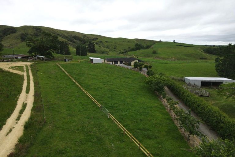 Photo of property in 196 Happy Valley Road, Owhiro Bay, Wellington, 6023