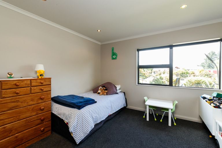 Photo of property in 63d James Line, Kelvin Grove, Palmerston North, 4414
