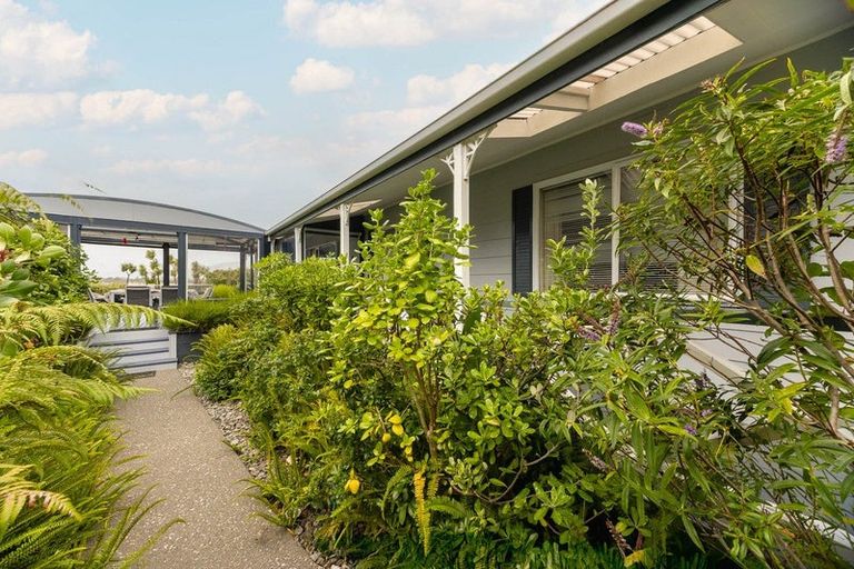 Photo of property in 260 Manly Street, Paraparaumu Beach, Paraparaumu, 5032