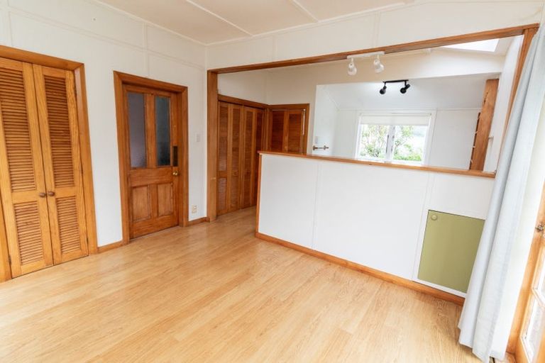 Photo of property in 3 Douro Avenue, Newtown, Wellington, 6021