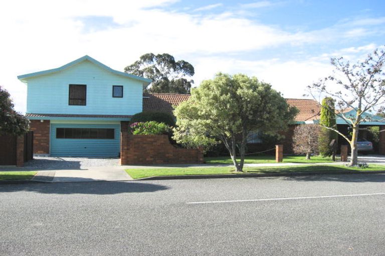 Photo of property in 2 Solway Drive, Witherlea, Blenheim, 7201