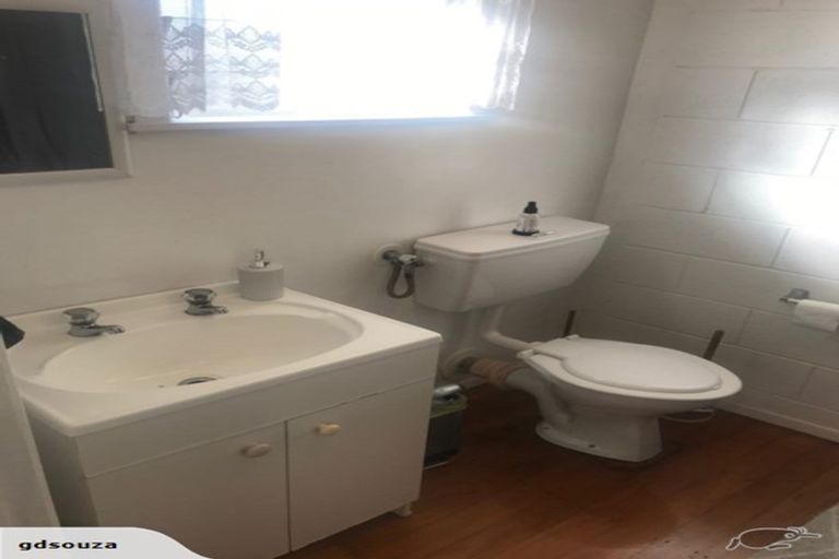 Photo of property in 4/49 Miro Street, New Lynn, Auckland, 0600