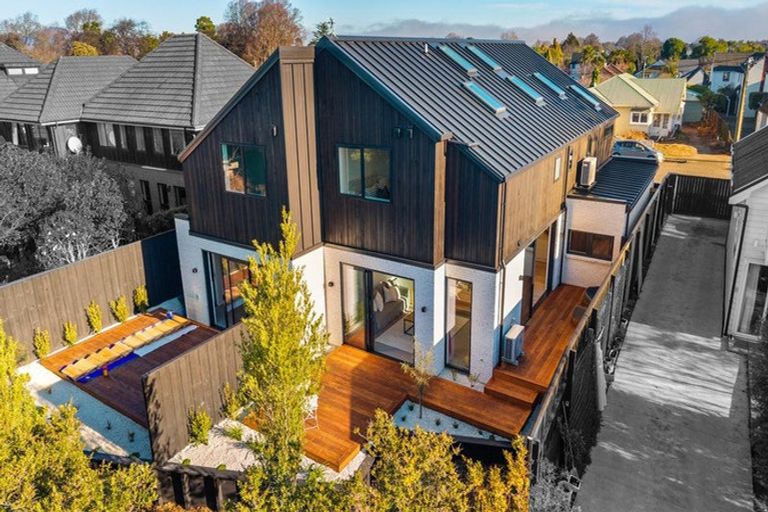 Photo of property in 12 Albany Street, St Albans, Christchurch, 8014