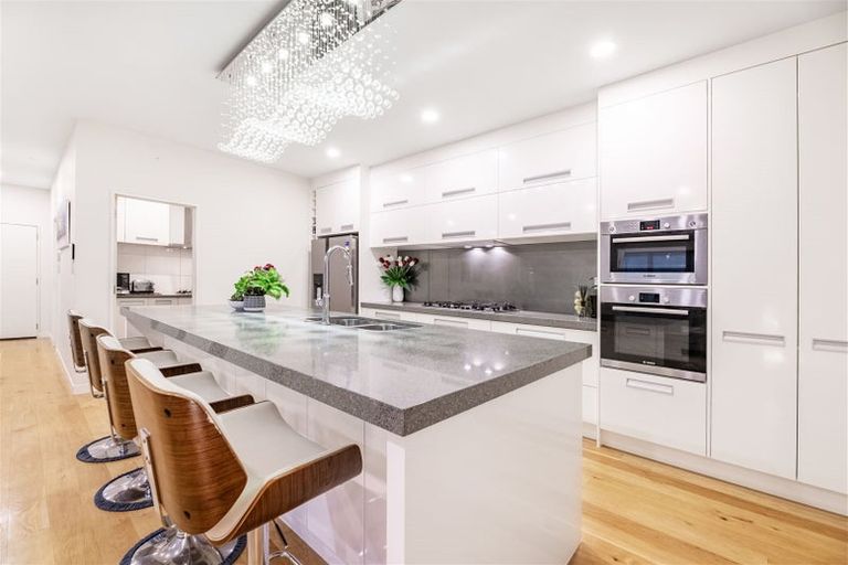 Photo of property in 11 Irongate Avenue, Ranui, Auckland, 0612