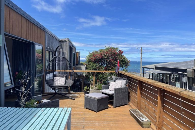 Photo of property in 1/410 The Esplanade, Island Bay, Wellington, 6023