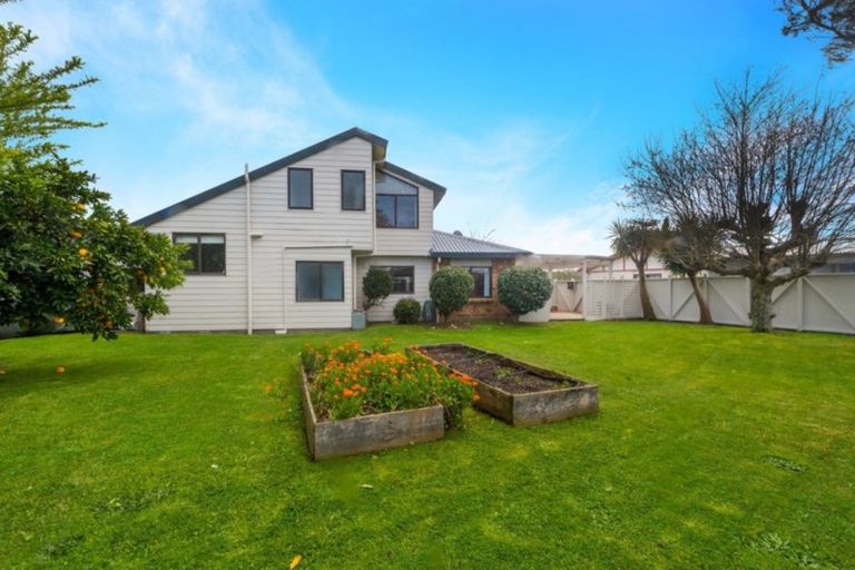 Photo of property in 14 Halyard Close, Flagstaff, Hamilton, 3210