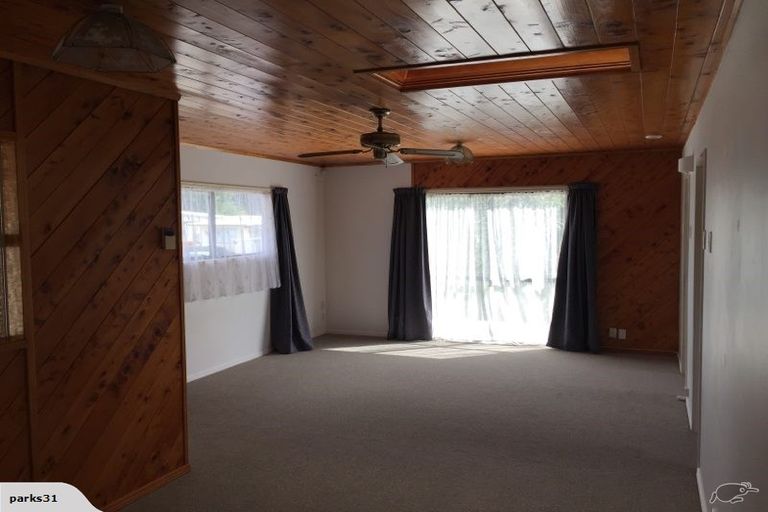 Photo of property in 1/108 Portage Road, New Lynn, Auckland, 0600