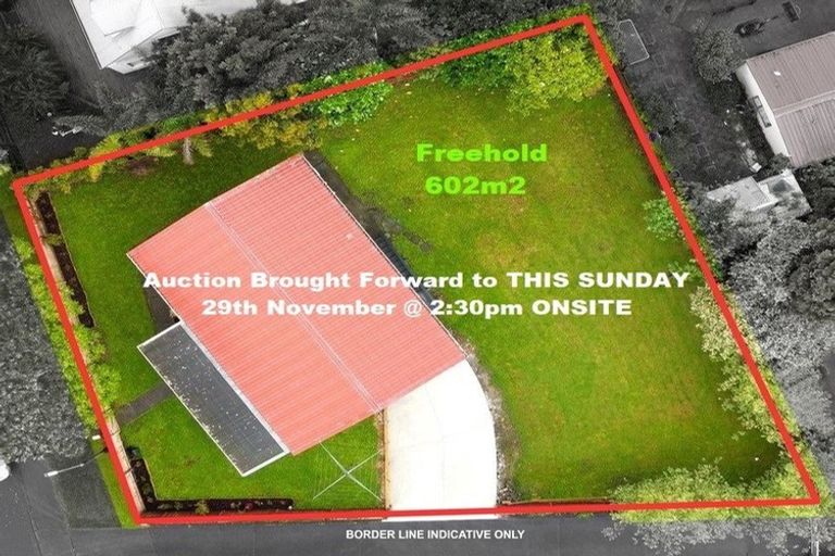 Photo of property in 17 Rehia Road, Massey, Auckland, 0614