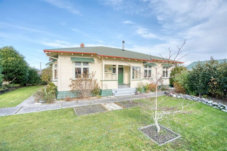 Photo of property in 201 Hampden Street, Hokitika, 7810