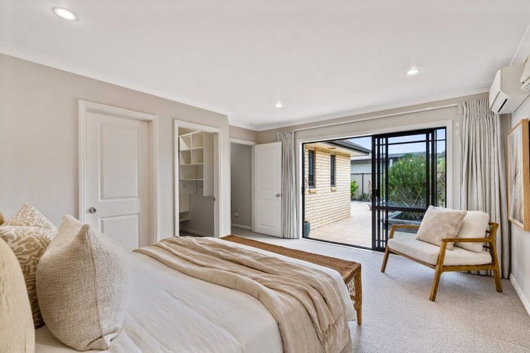 Photo of property in 29 Pinotage Drive, Greenmeadows, Napier, 4112