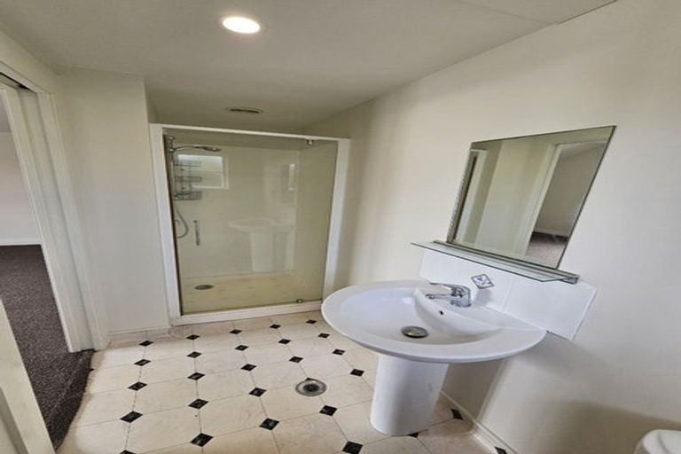 Photo of property in 512 Devon Street East, Strandon, New Plymouth, 4312