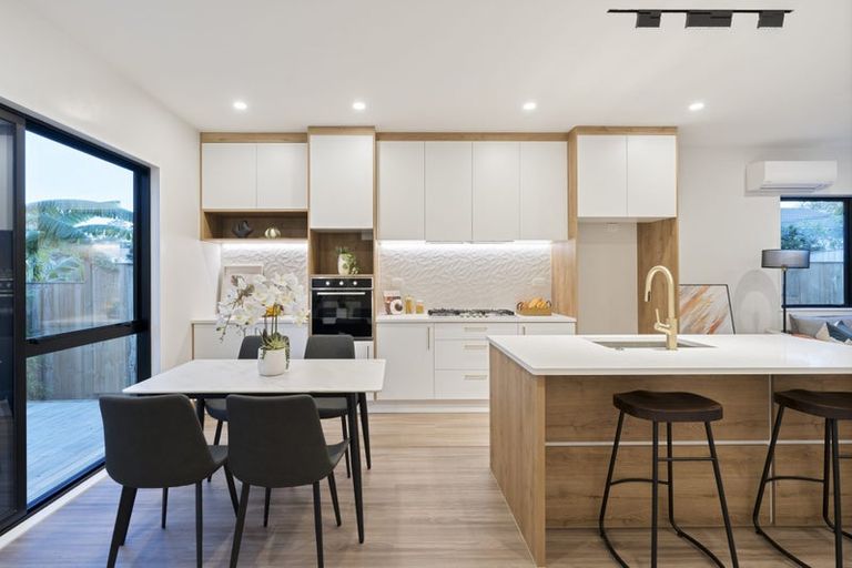 Photo of property in 38b Caversham Drive, Torbay, Auckland, 0630