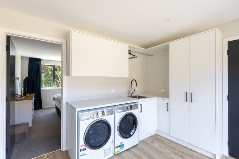 Photo of property in 35g Clearmont Crescent, Blagdon, New Plymouth, 4310