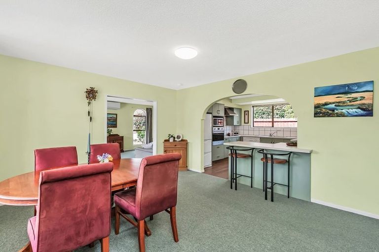 Photo of property in 74 Sabys Road, Halswell, Christchurch, 8025