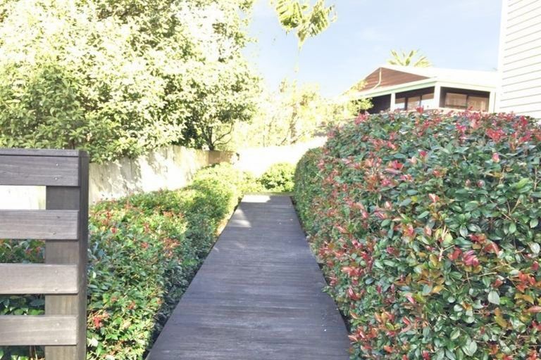 Photo of property in 19a Duncan Avenue, Te Atatu South, Auckland, 0610