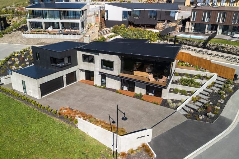 Photo of property in 5 Loader Lane, Clifton, Christchurch, 8081