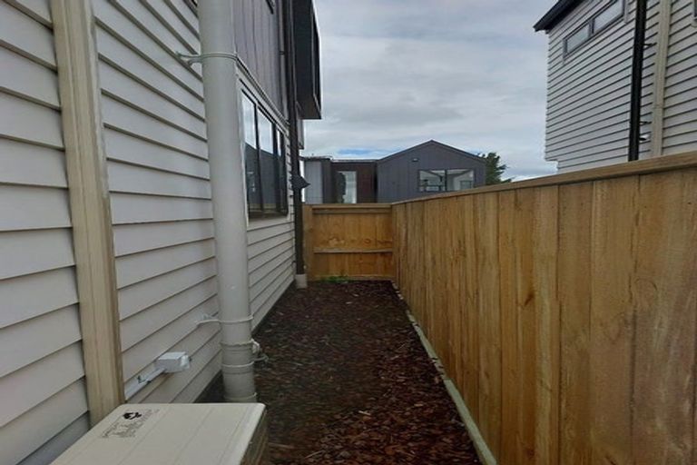 Photo of property in 89 Waipuhinui Way, Wiri, Auckland, 2104