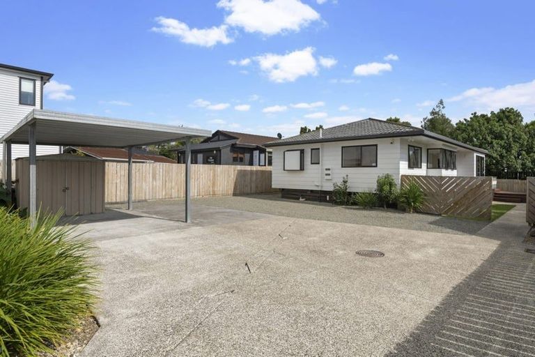 Photo of property in 11b Bay Street, Red Beach, 0932