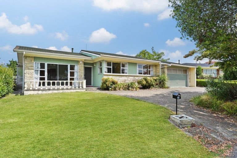 Photo of property in 10 Glen Lynne Avenue, Queenwood, Hamilton, 3210