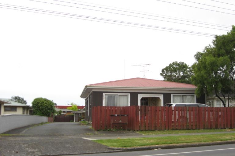 Photo of property in 33 Harris Street, Pukekohe, 2120