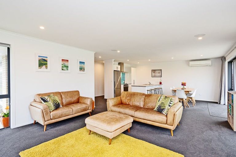 Photo of property in 83 Watt Road, Otatara, Invercargill, 9879