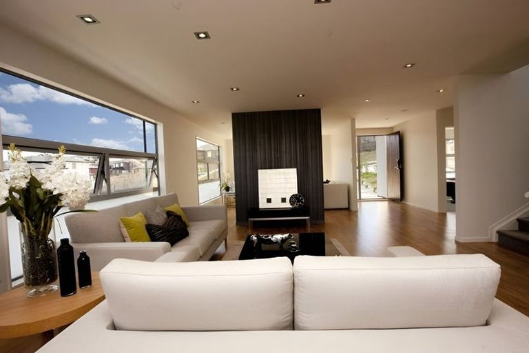 Photo of property in 5 Kilear Close, Pinehill, Auckland, 0632