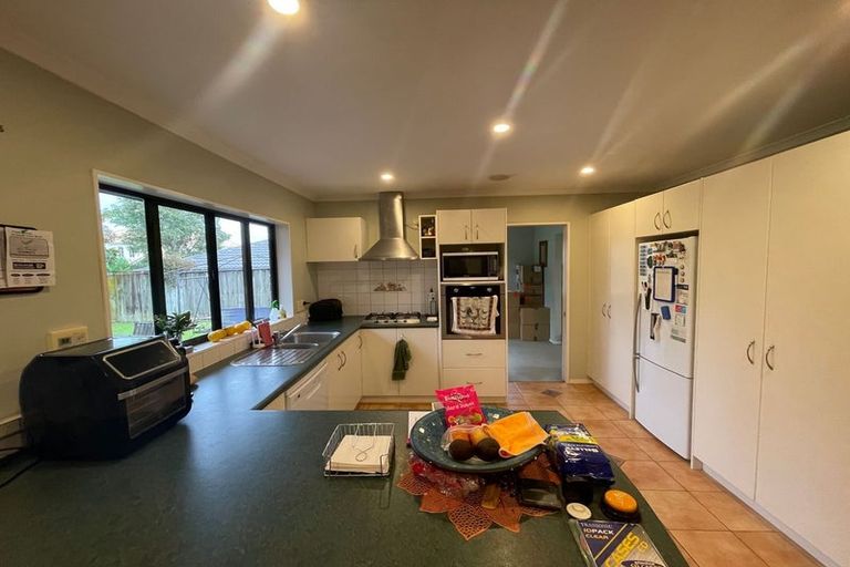 Photo of property in 236 Kilkenny Drive, East Tamaki Heights, Auckland, 2016