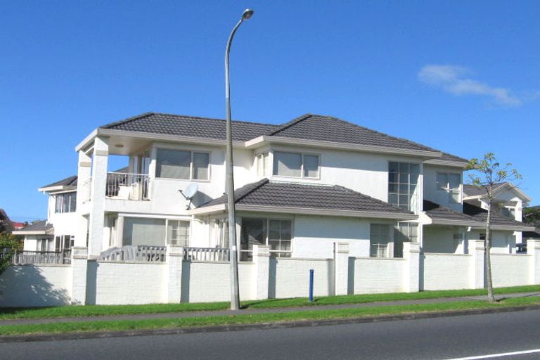 Photo of property in 5/168 Whitford Road, Somerville, Auckland, 2014