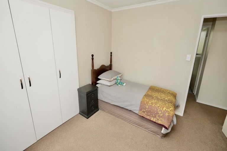 Photo of property in 62 Acacia Street, Kelvin Grove, Palmerston North, 4414