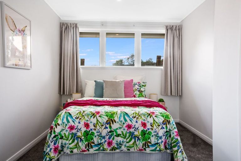 Photo of property in 25a Chaffey Crescent, Titahi Bay, Porirua, 5022