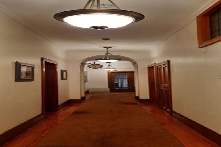 Photo of property in 361 Karori Road, Karori, Wellington, 6012