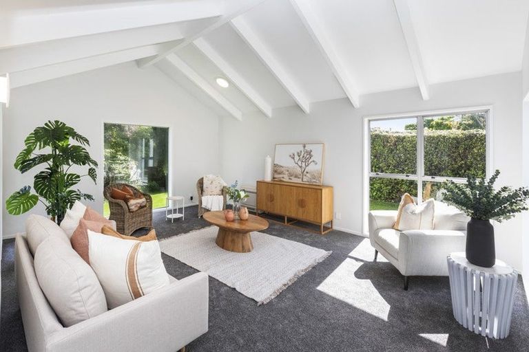 Photo of property in 34 Greers Road, Burnside, Christchurch, 8041