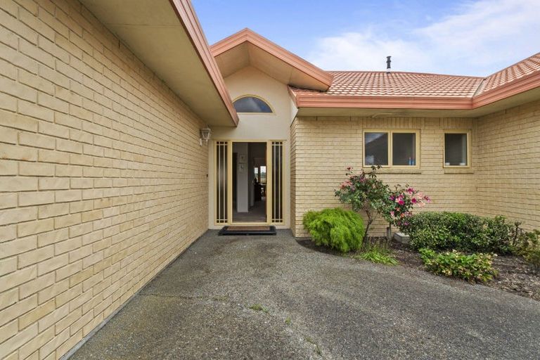 Photo of property in 35 Madison Avenue, Milson, Palmerston North, 4414