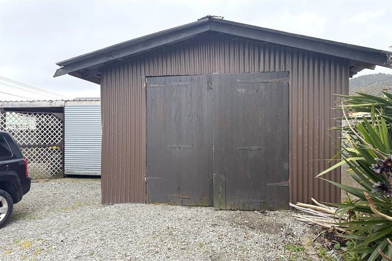 Photo of property in 31 Nelson Quay, Cobden, Greymouth, 7802