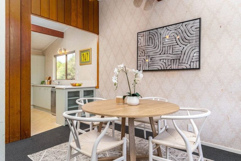 Photo of property in 59 Sunbrae Drive, Silverstream, Upper Hutt, 5019