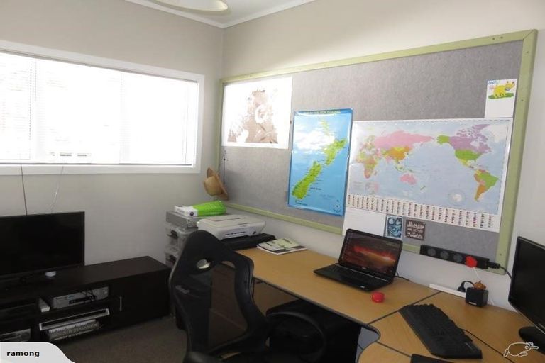 Photo of property in 85 Fraser Avenue, Johnsonville, Wellington, 6037