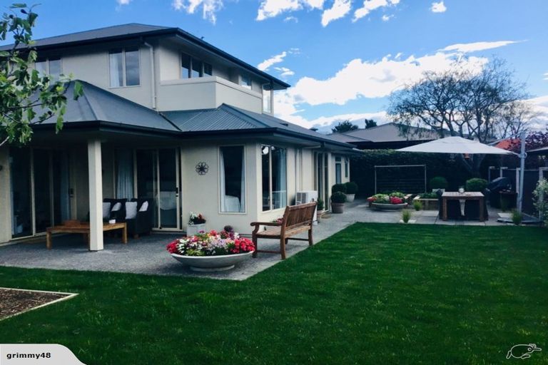 Photo of property in 17 Gillean Street, Havelock North, 4130
