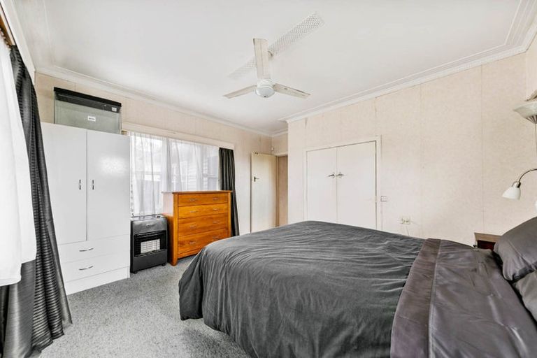 Photo of property in 179 Don Buck Road, Massey, Auckland, 0614