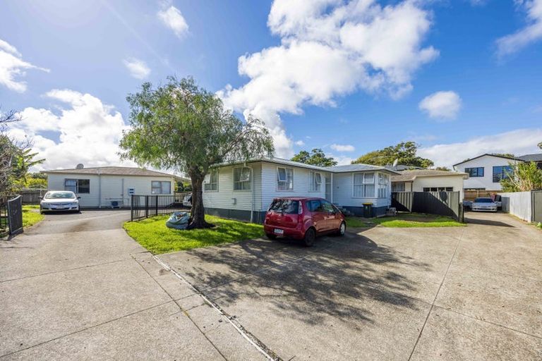 Photo of property in 22 Imrie Avenue, Mangere, Auckland, 2022