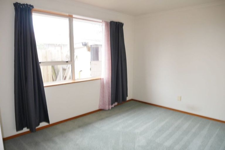 Photo of property in 1/43 Lyndon Street, Riccarton, Christchurch, 8041