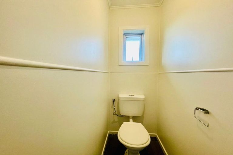 Photo of property in 24 Awatere Street, Clover Park, Auckland, 2023