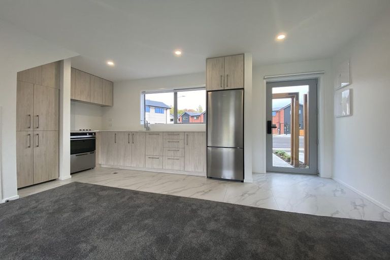 Photo of property in 3/41 Horseshoe Lake Road, Shirley, Christchurch, 8061