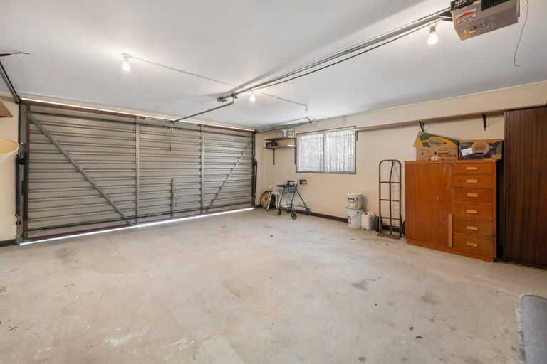 Photo of property in 35 Picton Avenue, Riccarton, Christchurch, 8011