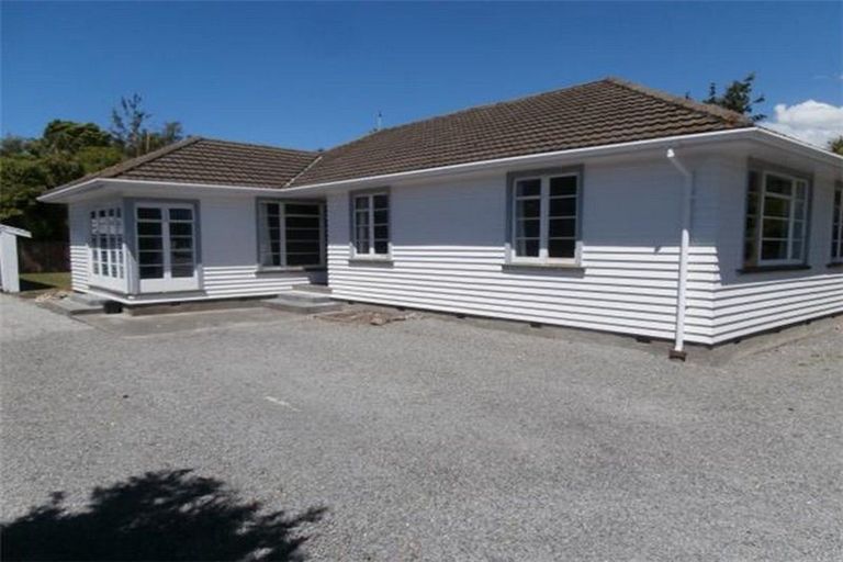 Photo of property in 42 Balgay Street, Upper Riccarton, Christchurch, 8041