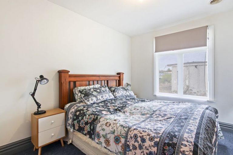 Photo of property in 178a High Street, Oxford, 7430